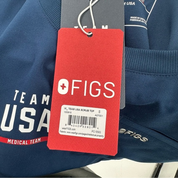 NEW FIGS X Team USA Scrub Top Navy Blue Size Small - Picture 5 of 6